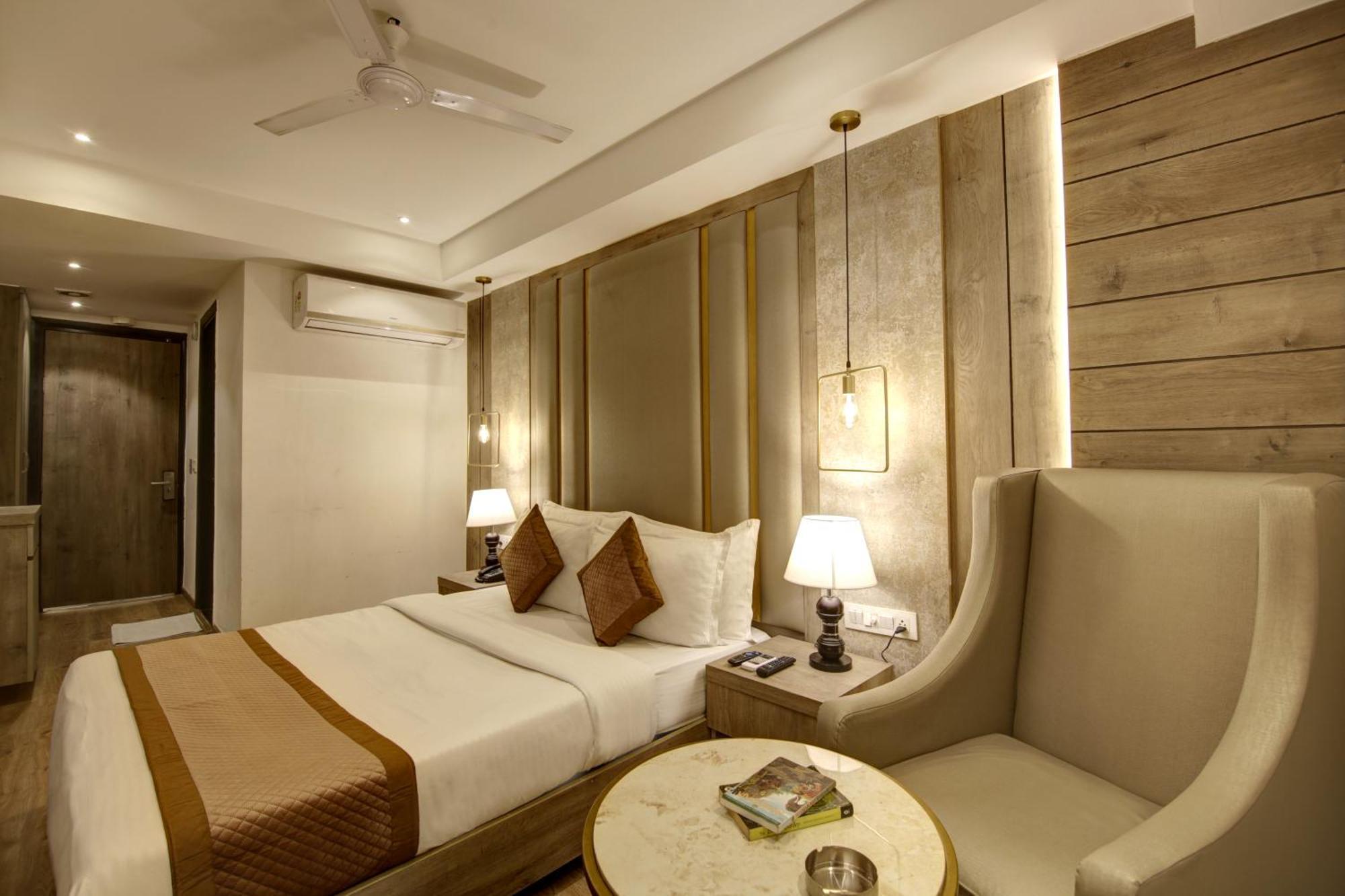 Hotel Town Grand Patel Nagar New Delhi Ngoại thất bức ảnh