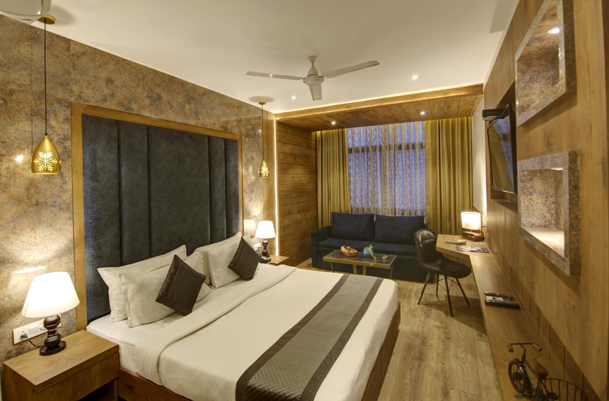 Hotel Town Grand Patel Nagar New Delhi Ngoại thất bức ảnh